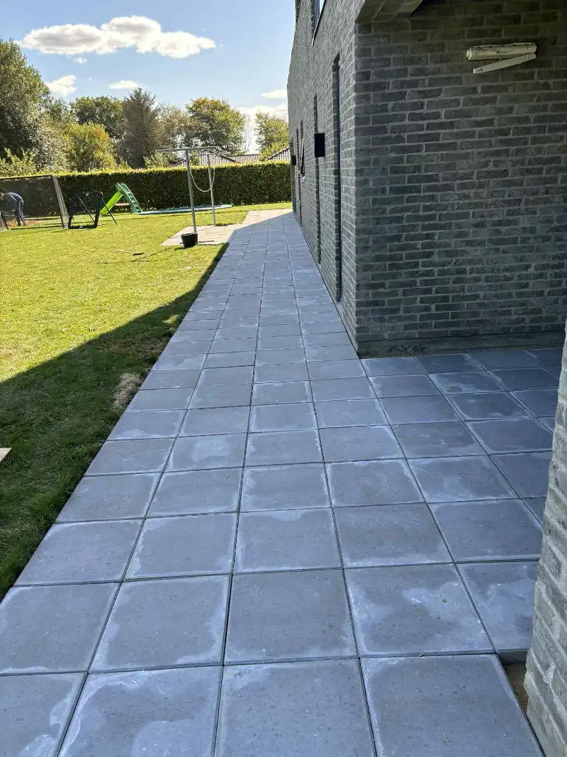 Entreprenørfirmaet Egon Jakobsen v Jimmi Jakobsen 06