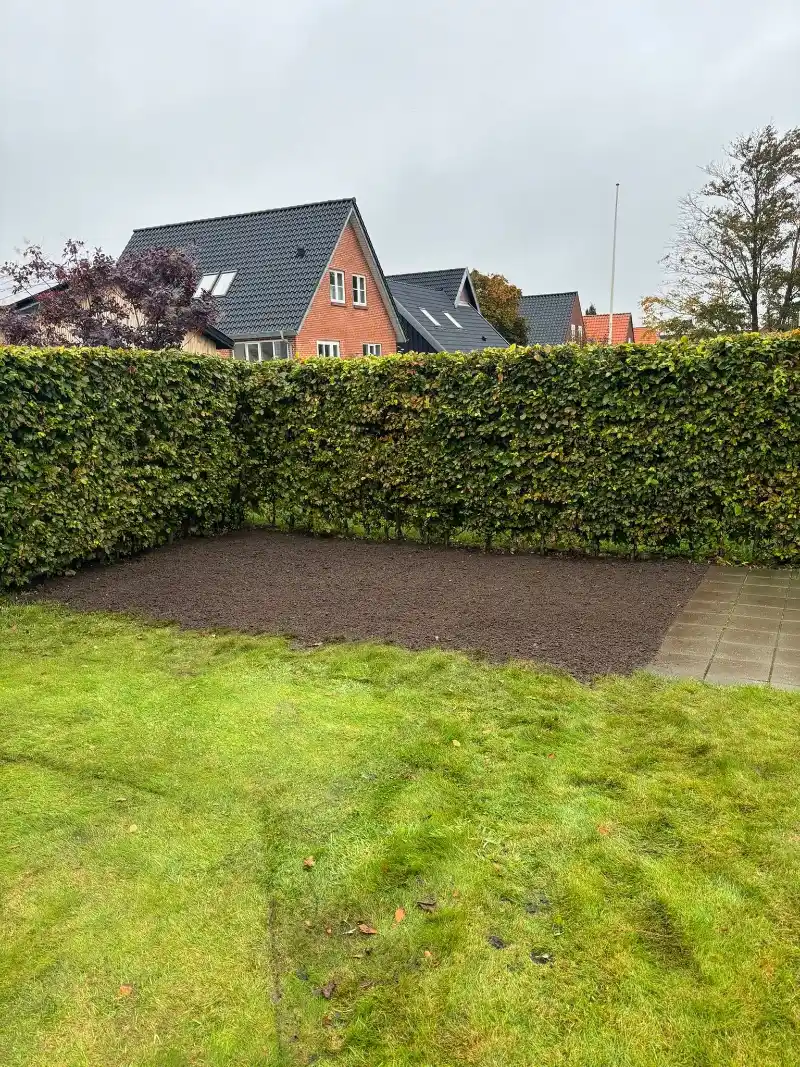 Entreprenørfirmaet Egon Jakobsen v Jimmi Jakobsen 25